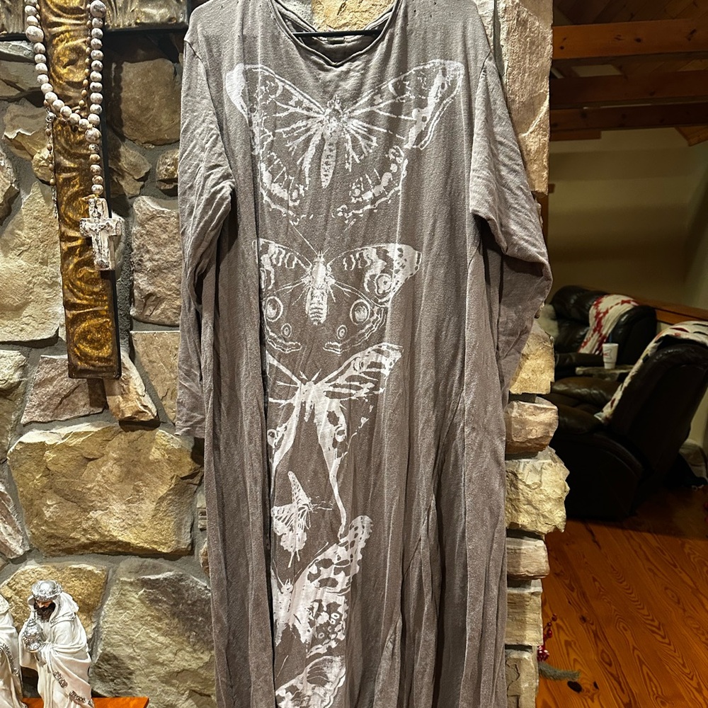 Magnolia Pearl butterfly totem long sleeved tee dress